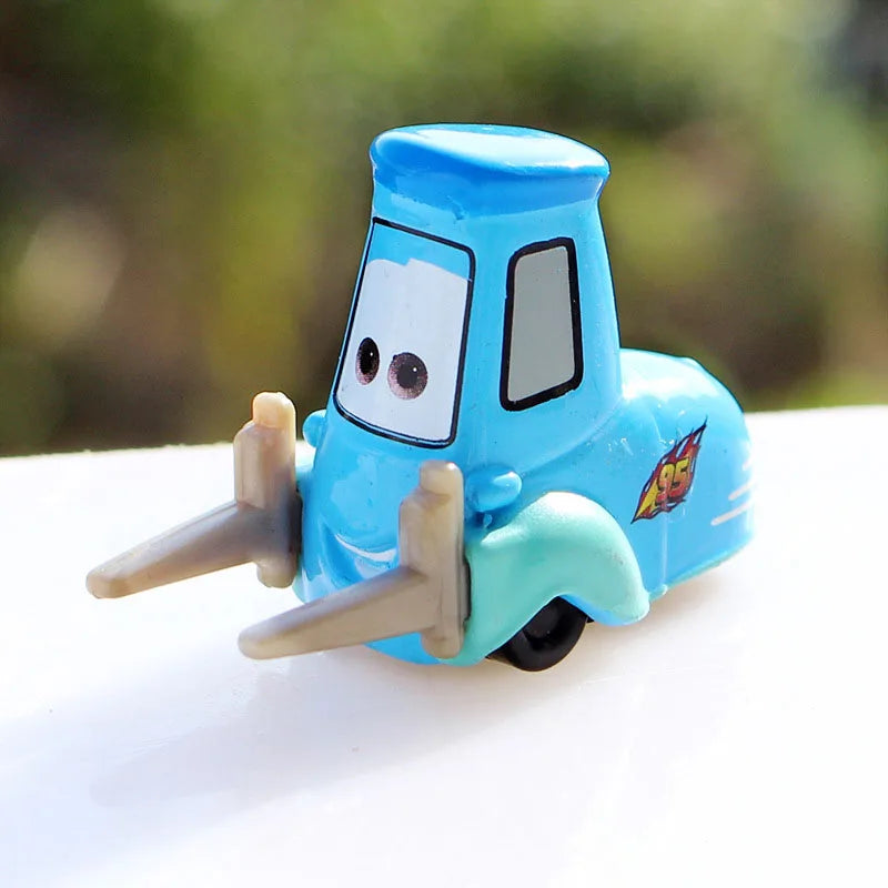 Premium Disney Pixar Cars Diecast Truck Set - Lightning McQueen & Friends, Ages